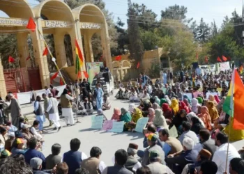 75వ రోజుకు చేరిన బలూచిస్తాన్ యూనివర్సిటీ అధ్యాపకులు ఆందోళన..