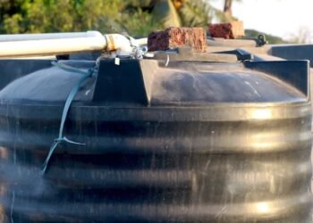 యూనివర్సిటీలో వాటర్ ట్యాంక్‌లో మహిళ మృతదేహం