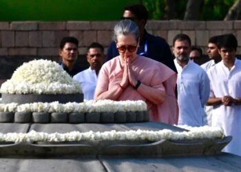 నేడు రాజీవ్‌ గాంధీ వర్ధంతి.. పలువురు నివాళి