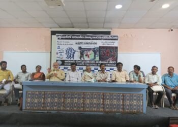 ఆదివాసీల పోరాటానికి అండగా నిలవండి : కె. శివారెడ్డి