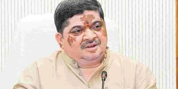 బీజేపీ చీఫ్‌పై మంత్రి పొన్నం ప్రభాకర్‌ ఫైర్‌