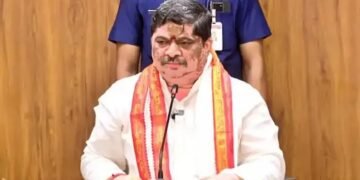 స్థానికులకే ఉప ఎన్నిక టికెట్టు: మంత్రి పొన్నం