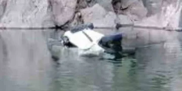 హిమాచల్‌ ప్రదేశ్‌లో ఘోర రోడ్డు ప్రమాదం