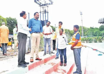 నిమజ్జనానికి సర్వం సిద్ధం