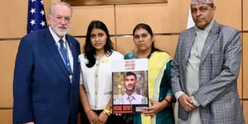 నేపాలీ కుటుంబంలో ఆశను రేకెత్తిస్తున్న కాల్పుల విరమణ ఒప్పందం