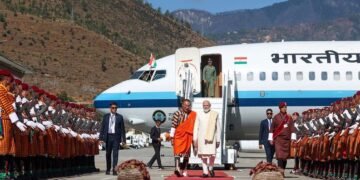 భూటాన్ లో ప్రధానికి ఘన స్వాగతం